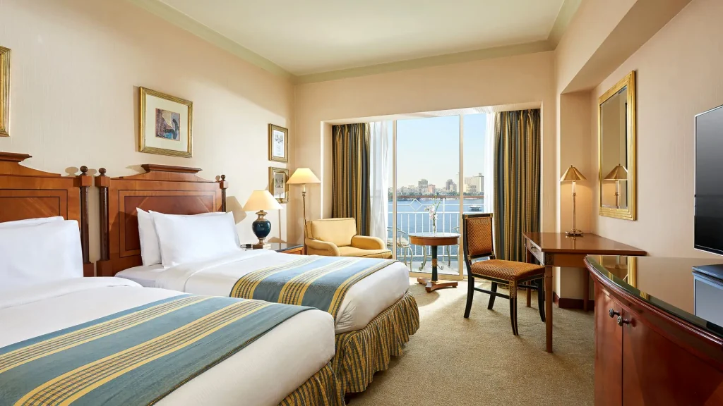 الفندق جراند نايل تاور - القاهرة